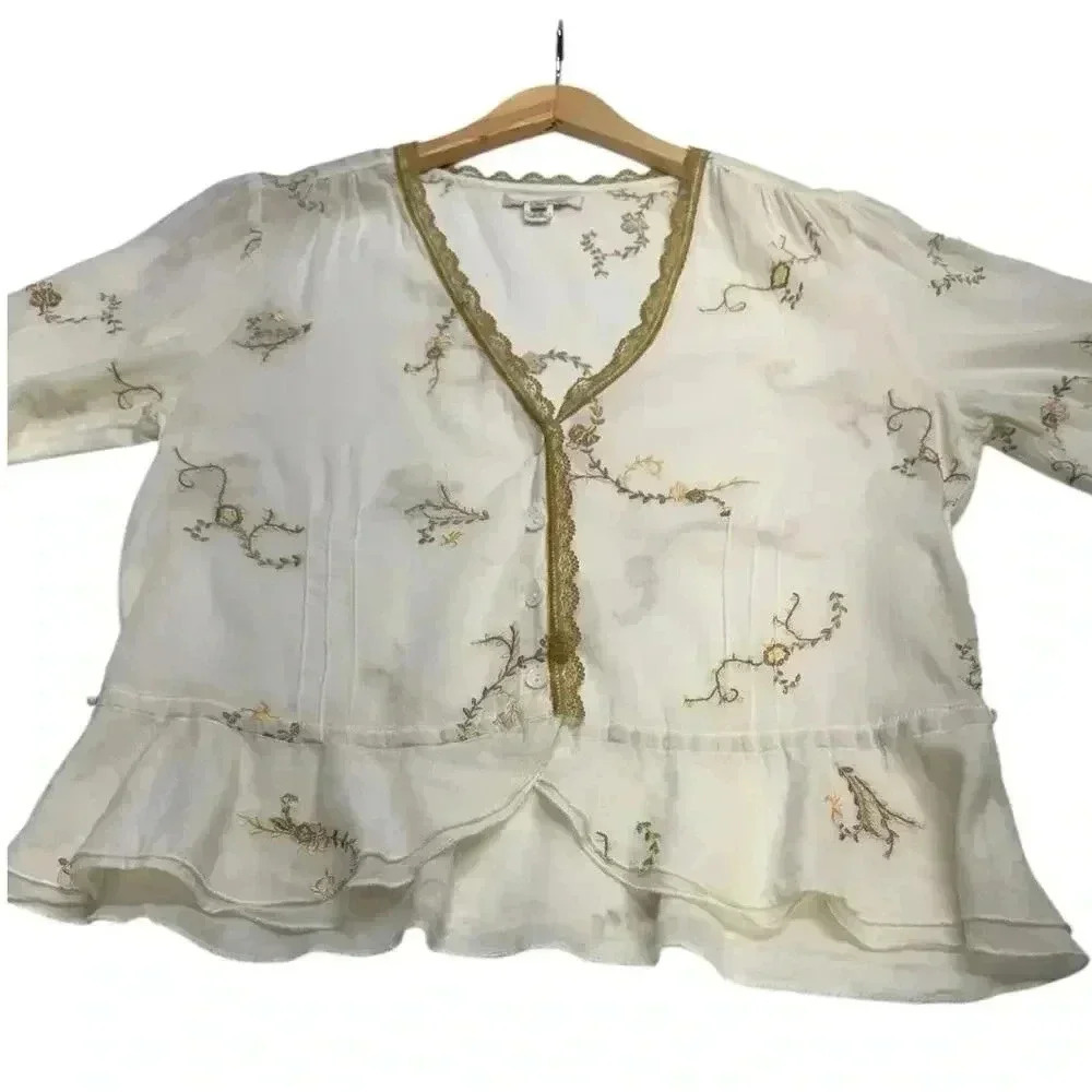 Feminine Light Cotton Deep V Short Sleeve Embroidered Button Closure Scalloped - Picture 12 of 15